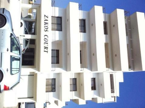 Zakos Court Apartments Larnaca Bagian luar foto